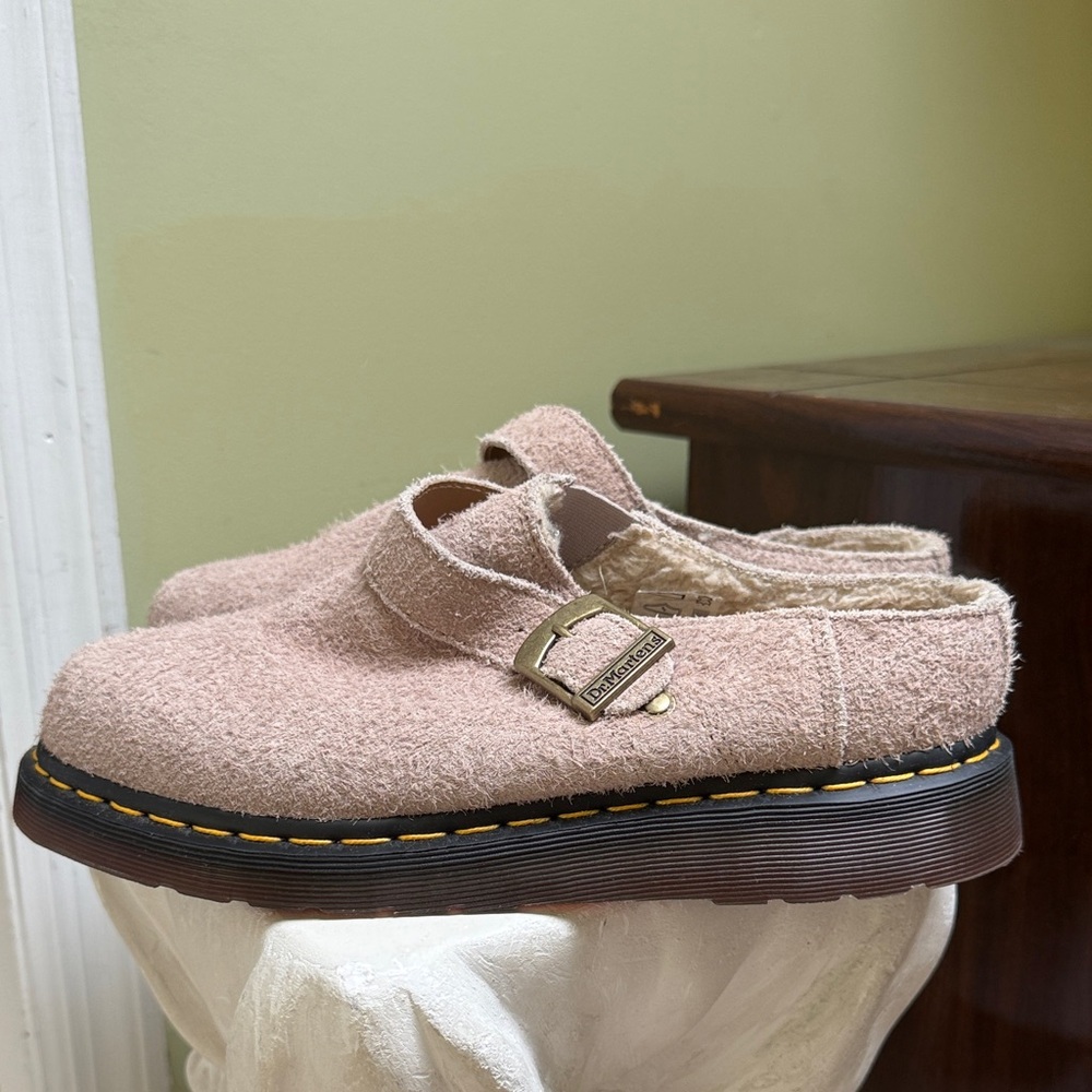 Dr. Martens Blush Wool Buckle Slip-Ons size 8 men 9 women H4N9